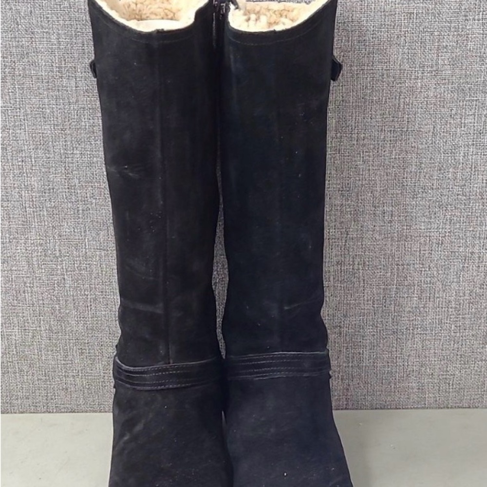 UGG Jillian II - Women's Black Tall Black Boots - size 8
